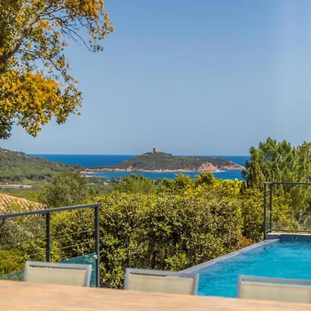 Villa A Pinetta Villata *