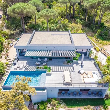 A Pinetta Villata Villa